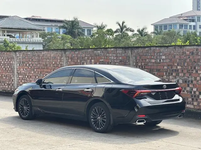 TOYOTA Asian dragon 2.0L XLE Exclusive Edition Country VI