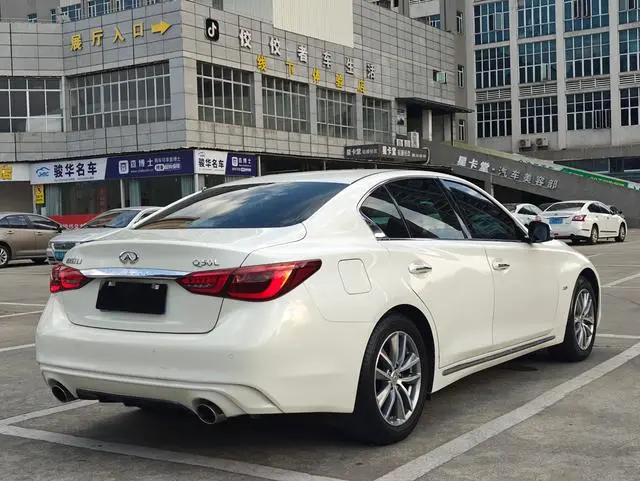 Infiniti Infiniti Q50L 2.0T Comfort Edition