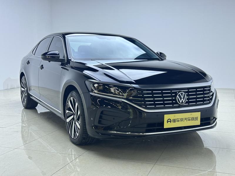 Volkswagen Passat 2024