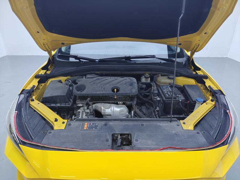 MG MG5 2021