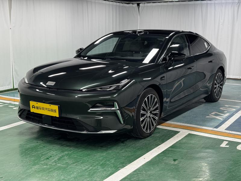 Geely Galaxy Galaxy Star Shine 8 PHEV 2025