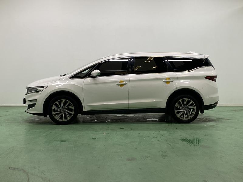 Geely Jiaji 2019
