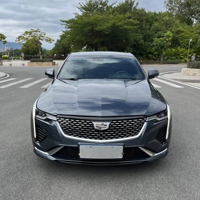 Cadillac Cadillac CT4 28T luxury