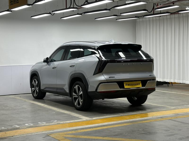 Geely Boyue L 2025