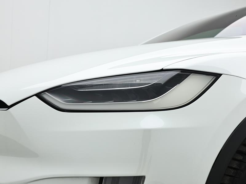 Tesla Model X 2016