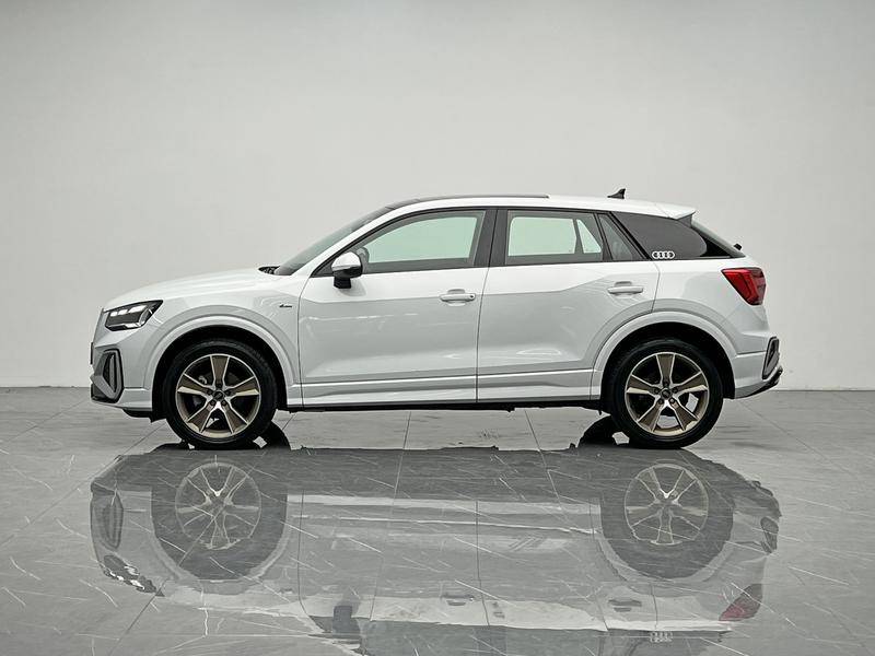 Audi Audi Q2L 2022
