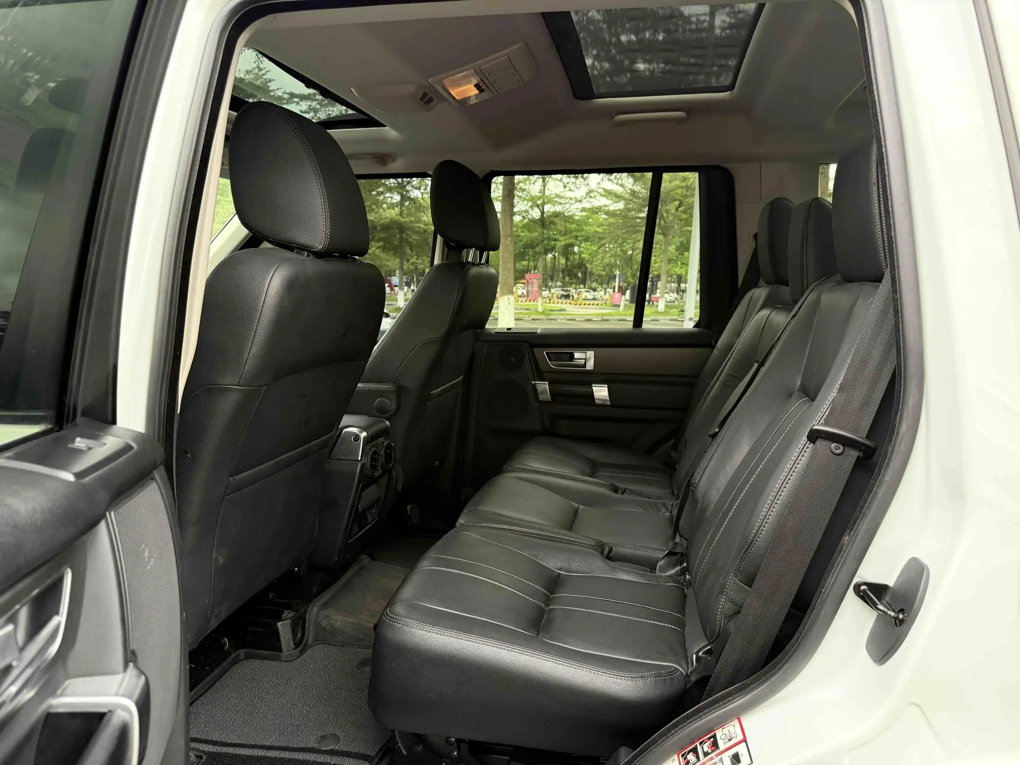 Land Rover discover 3.0 SC Yao Black Collector's Edition SE