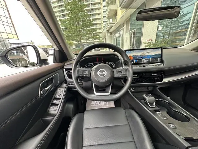 Nissan Qijun VC-Turbo 300 CVT 2WD Comfort Edition