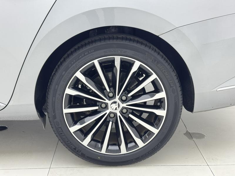 Skoda Superb 2016
