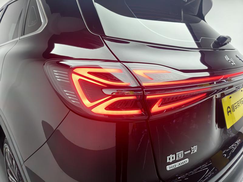 Hongqi Red Flag HS5 2026