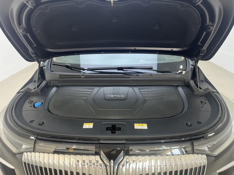Voyah Lantu Dreamer PHEV 2025