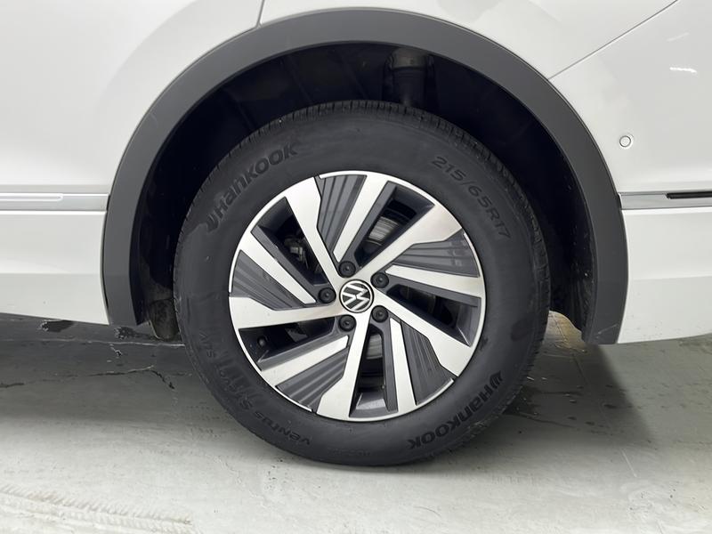 Volkswagen Tiguan L PHEV 2023