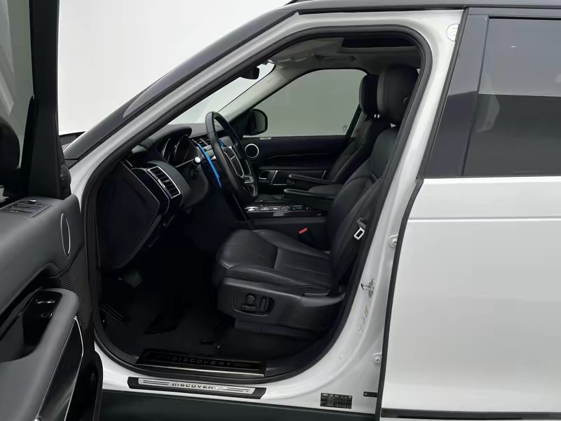 Land Rover discover 2018