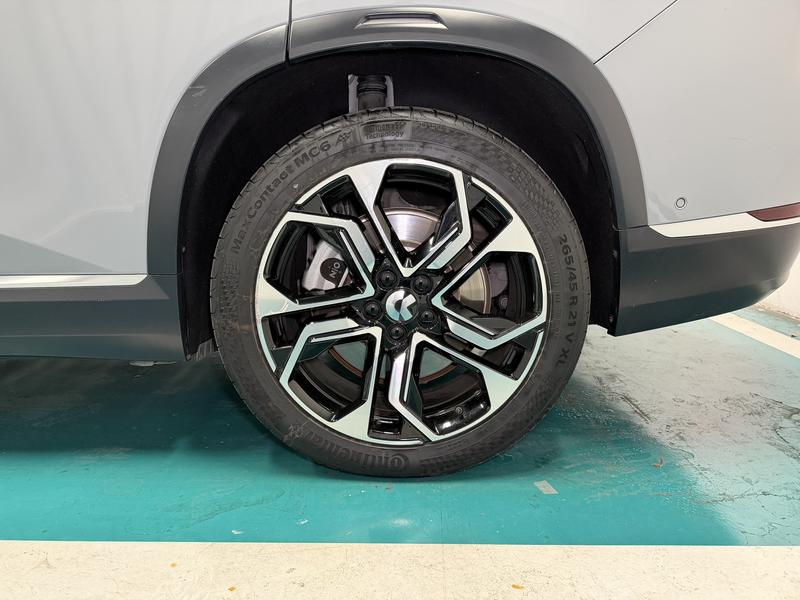 NIO NIO ES8 2020