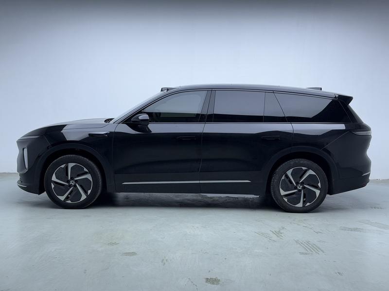 NIO NIO ES8 2023