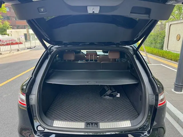 Lincoln Navigator 2.0T four-wheel drive Zunya Edition