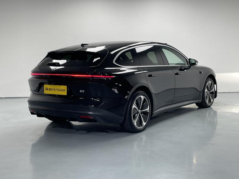 NIO NIO ET5 Touring 2024