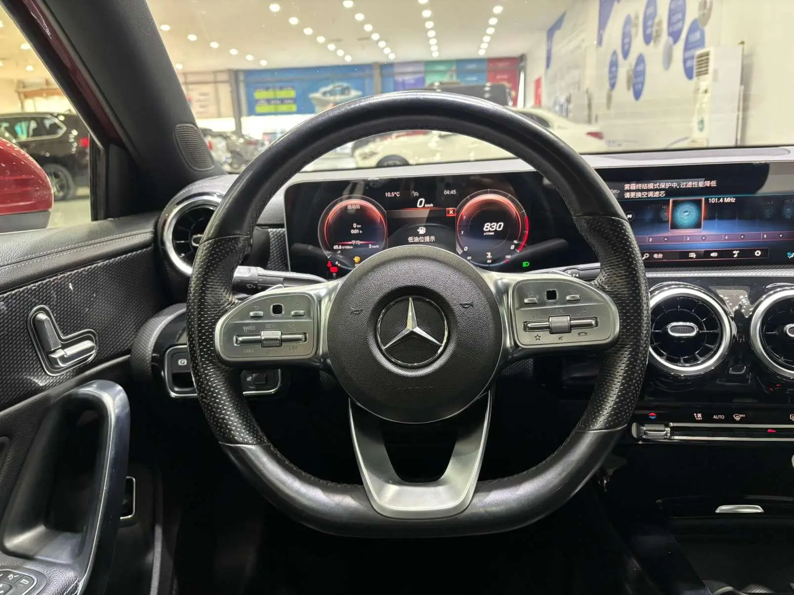 Mercedes-Benz Mercedes-Benz A-class A 200 L sports sedan