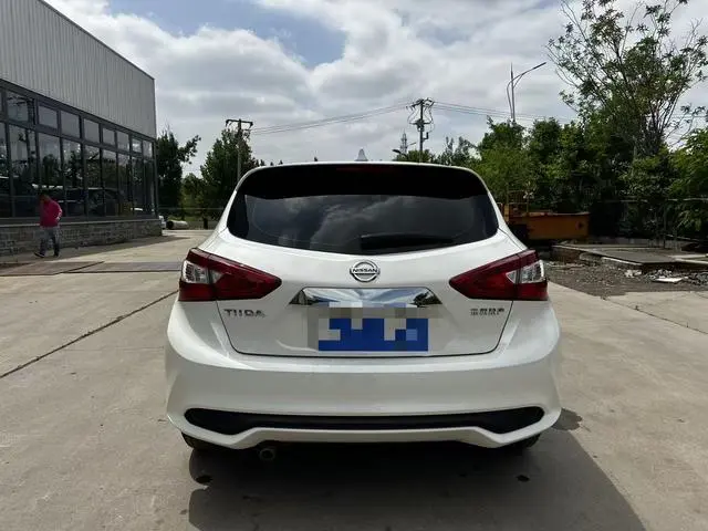 Nissan TIIDA 1.6L CVT Smart Travel Edition