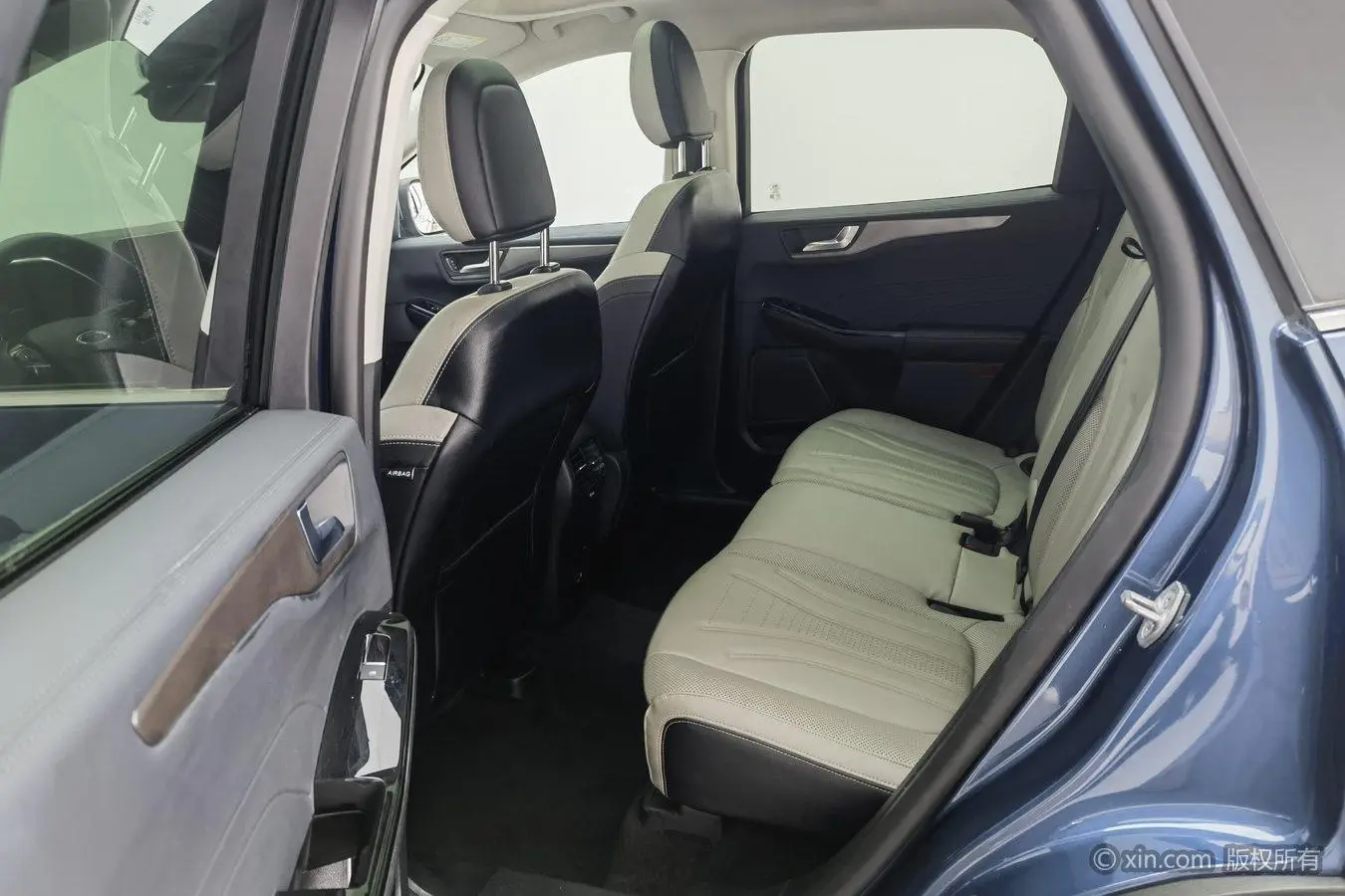 Ford Ruiji EcoBoost 245 two-wheel drive Yaoxiang model