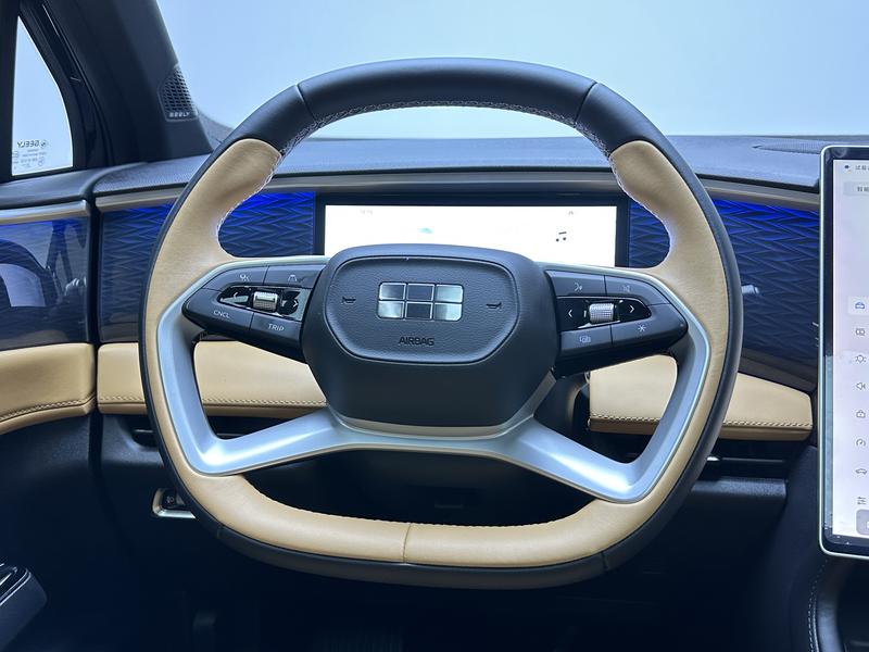 Geely Galaxy Galaxy L7 2023