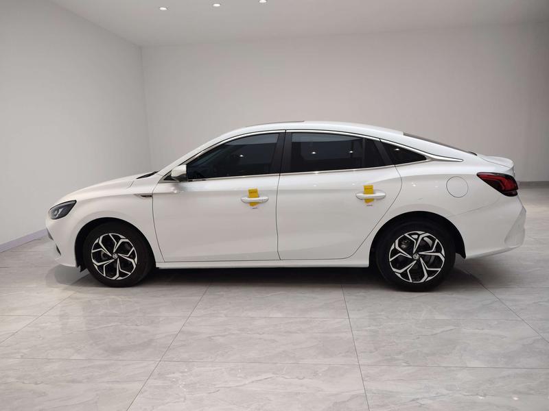 MG MG5 2023