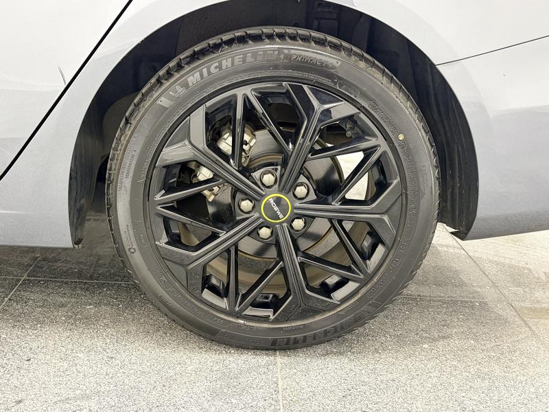 Roewe Roewe i5 2021