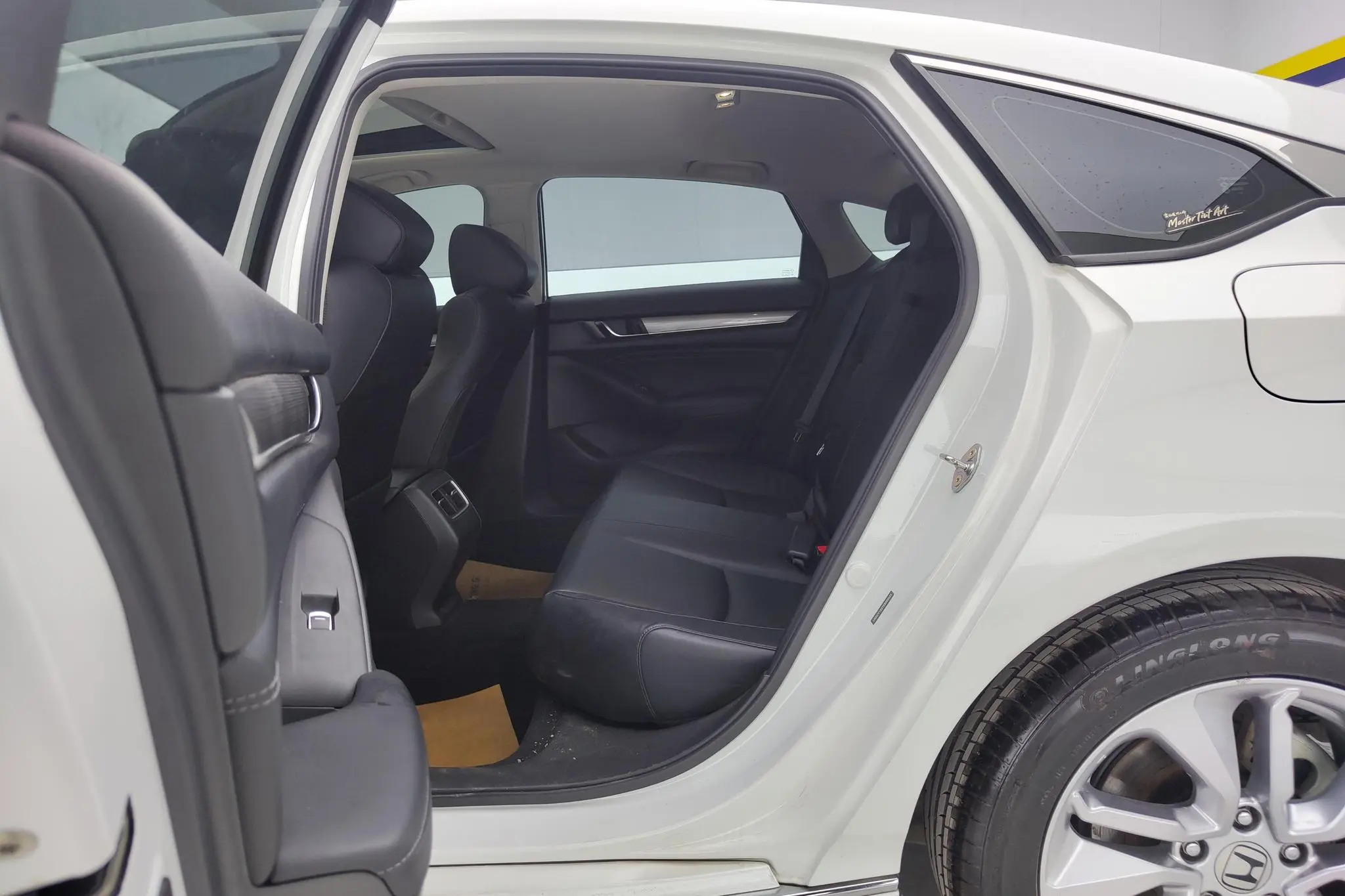 Honda Accord 260TURBO Elite Edition Country V