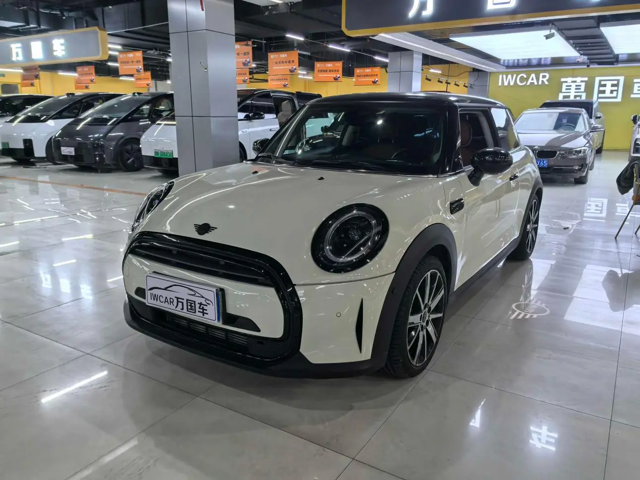 MINI MINI 1.5T COOPER Artist
