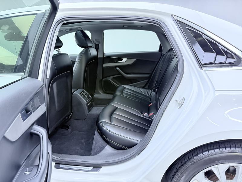 Audi Audi A4L 2019
