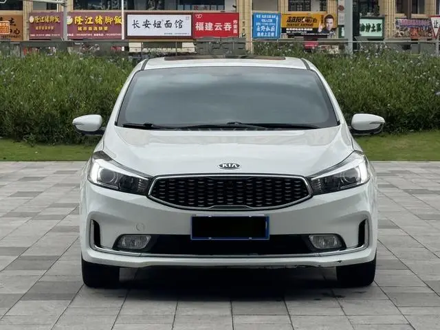 Kia Kia K3 1.6L automatic 15th Anniversary Special Edition GLS