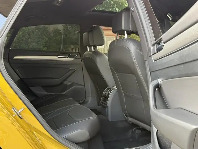 Volkswagen Volkswagen CC 330TSI Charm Edition Country V