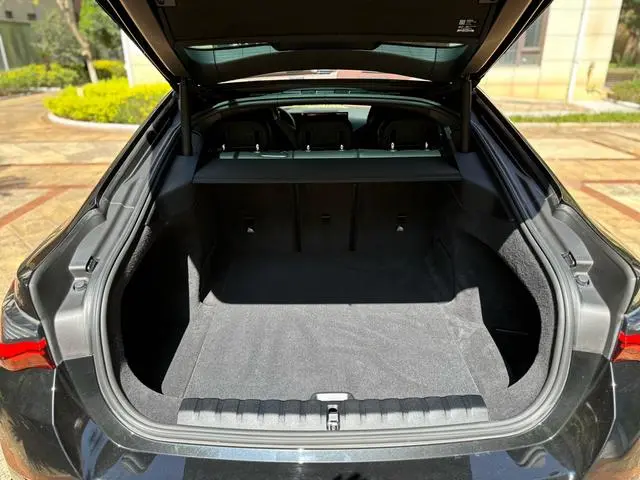BMW BMW i4 M50