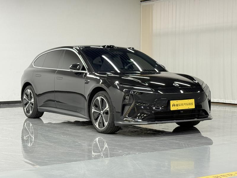 NIO NIO ET5 Touring 2024