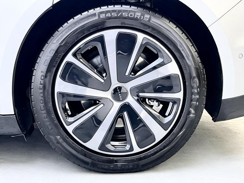 Luxeed Zhijie S7 2024