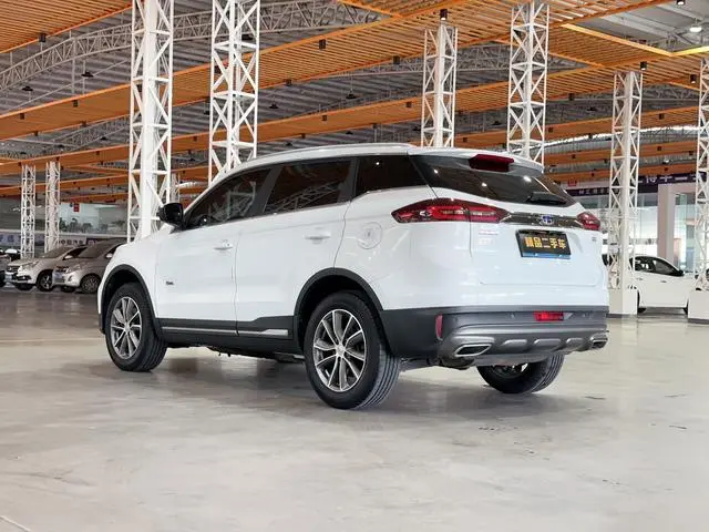 Geely Boyue 1.8TD DCT two-wheel drive intelligent 4G connected version