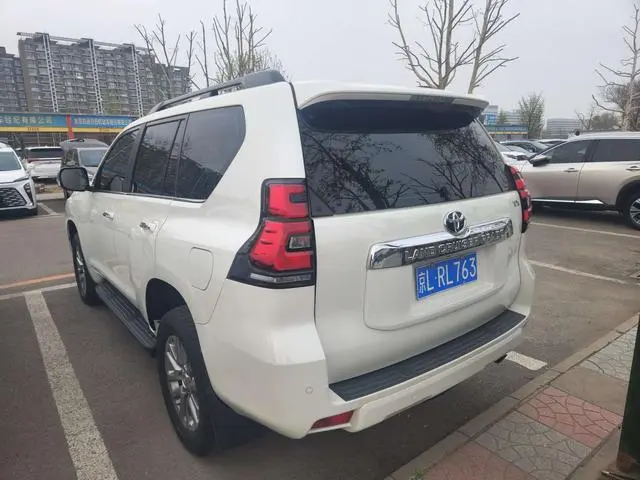 TOYOTA Prado 3.5L automatic TX