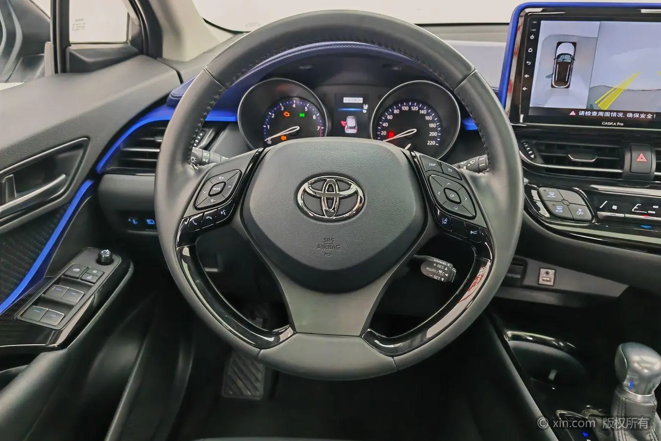 TOYOTA Toyota C-HR 2.0L Deluxe Edition