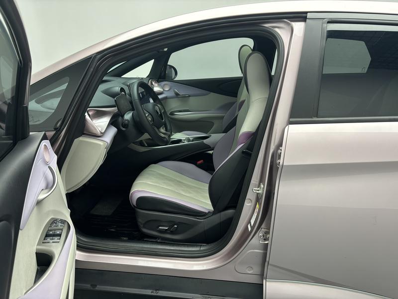 BYD dolphin 2023