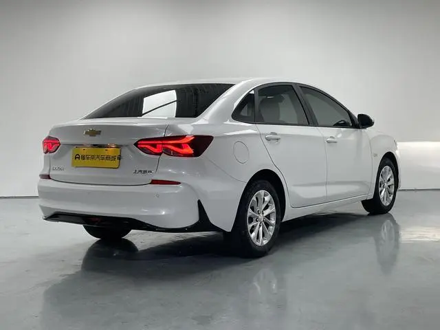 Chevrolet Cruze 1.5L Dual Clutch Enjoy Edition