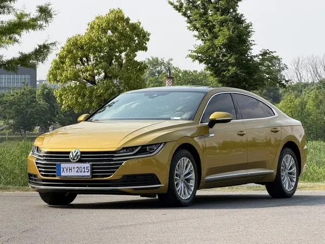 Volkswagen Volkswagen CC 330TSI Charm Edition Country V
