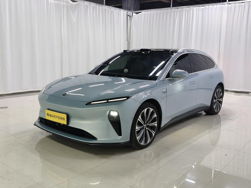 NIO NIO ET5 Touring 2023