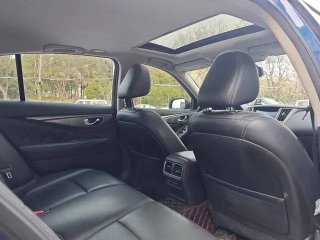 Infiniti Infiniti Q50L 2.0T Yixiang Edition Country VI