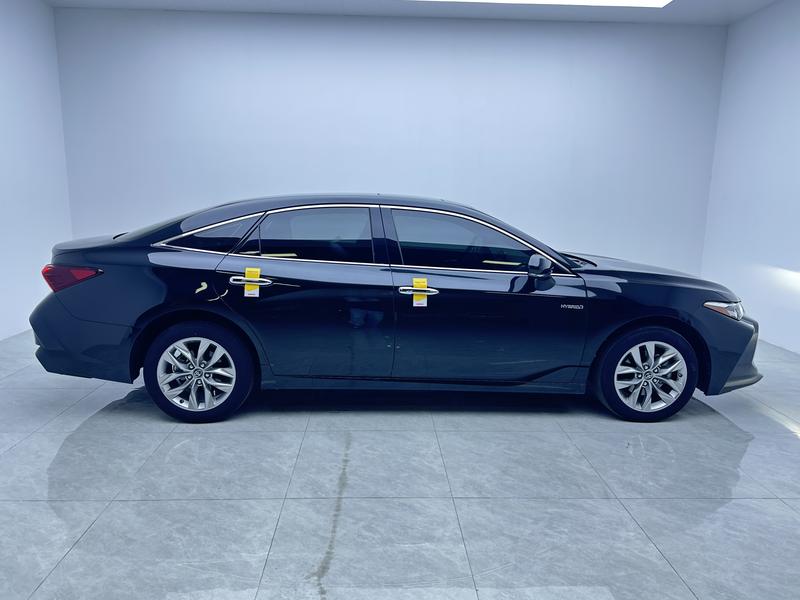 Toyota Asian Dragon 2019