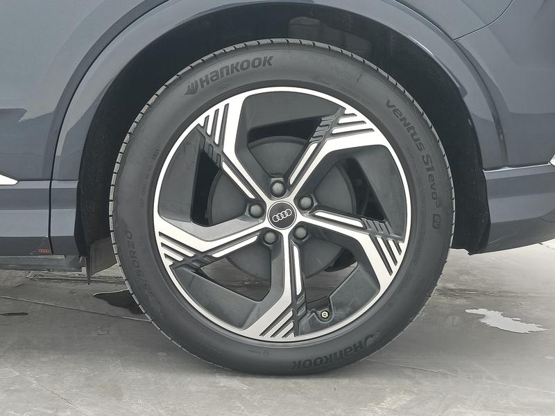 Audi Audi Q4 e-tron 2024