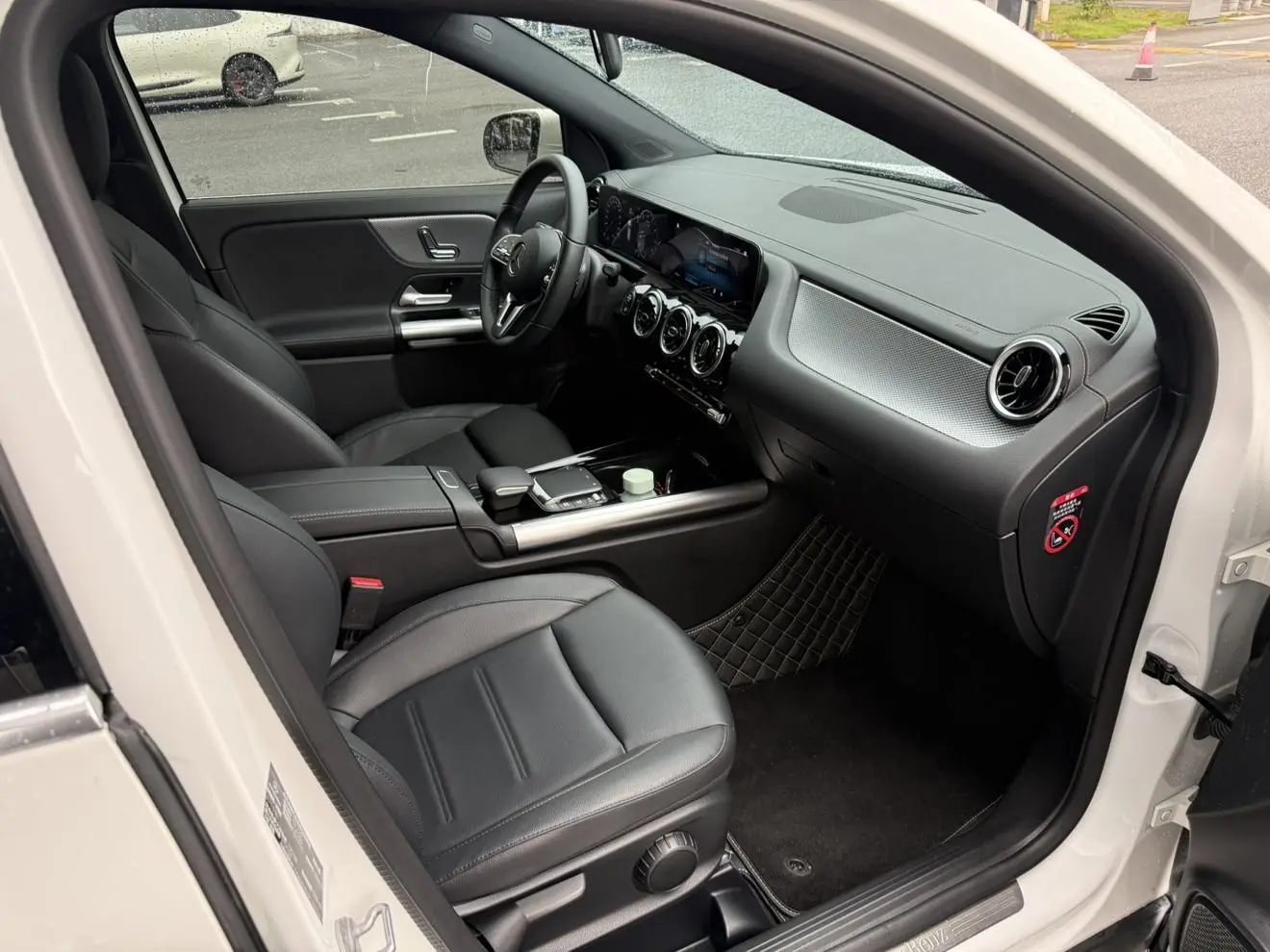 Mercedes-Benz Mercedes-Benz GLA Facelift GLA 200