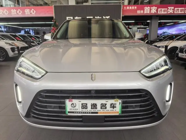 AITO Ask the world M5 Extended range four-wheel drive performance version