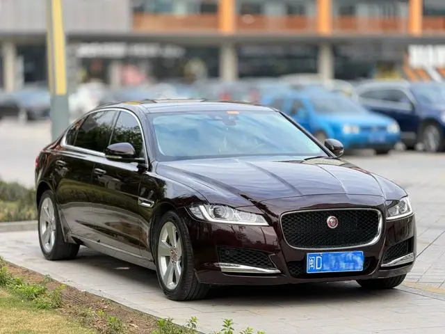 Jaguar Jaguar XFL 2.0T P200 two-wheel drive Elite Edition