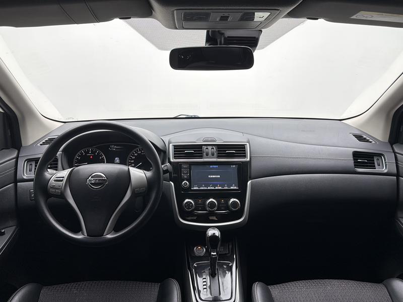 Nissan Qida TIIDA 2016