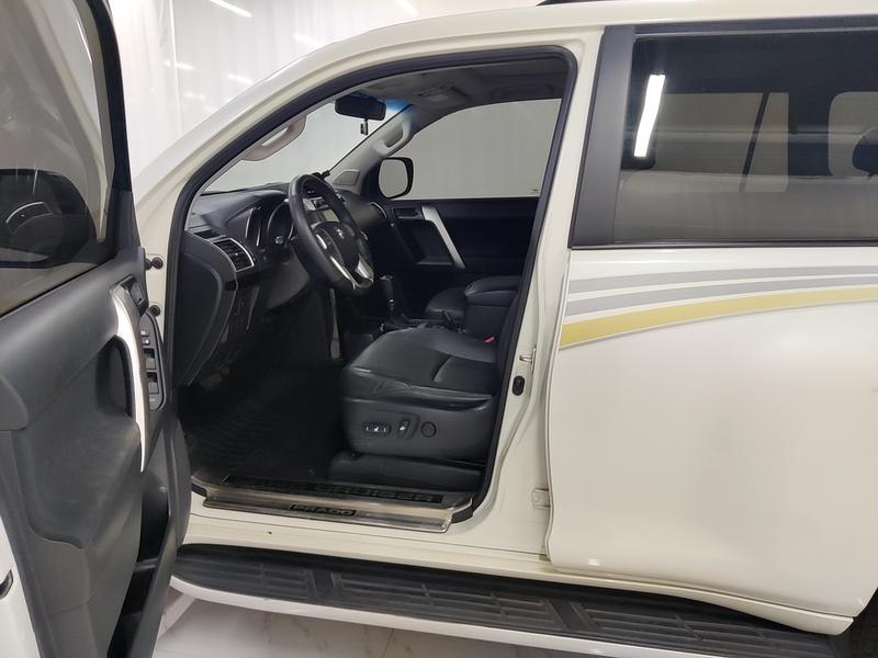 Toyota Prado 2016